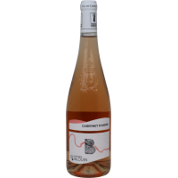 Photographie d'une bouteille de vin rosé cabernet d'anjou domaine blouin aoc rose 2023 75 cl