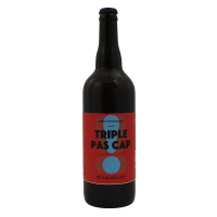 Photographie d'une bouteille de bière Pas Cap Triple 75cl